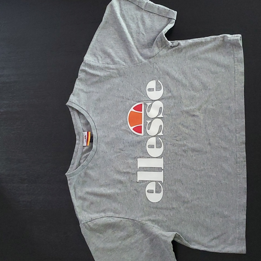 ELLESSE CROP T